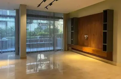 Apartment - 3 Bedrooms - 3 Bathrooms for rent in The Waterway View - 90 Street - The 5th Settlement - New Cairo City - Cairo Apartment - 3 Bedrooms - 3 Bathrooms for rent in The Waterway View - 90 Street - The 5th Settlement - New Cairo City - Cairo