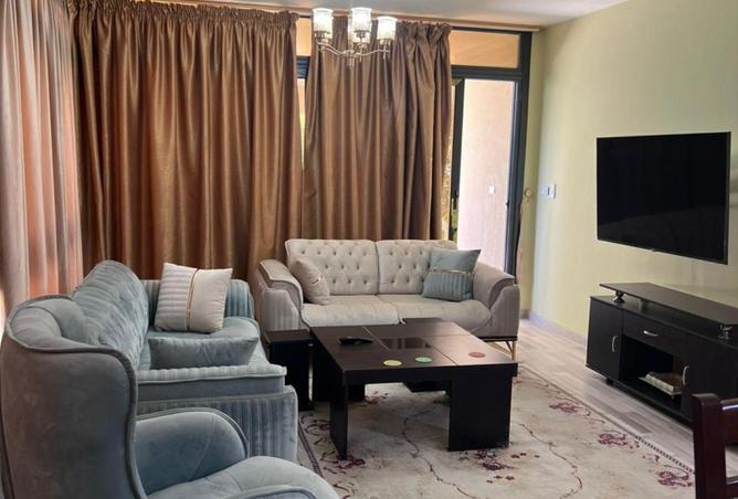 68787812 - Property Image 2