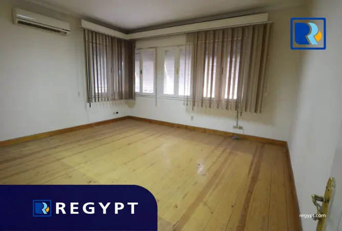 121145033 - Property Image 3