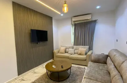 شقة - غرفة نوم - 1 حمام للايجار في شارع غزه - المهندسين - الجيزة