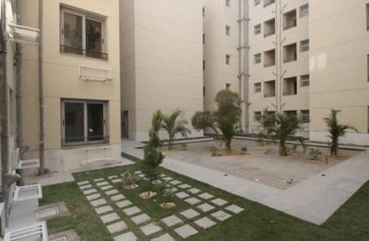 Apartment - 3 Bedrooms - 4 Bathrooms for sale in Swan Lake Residence - 5th Settlement Compounds - The 5th Settlement - New Cairo City - Cairo