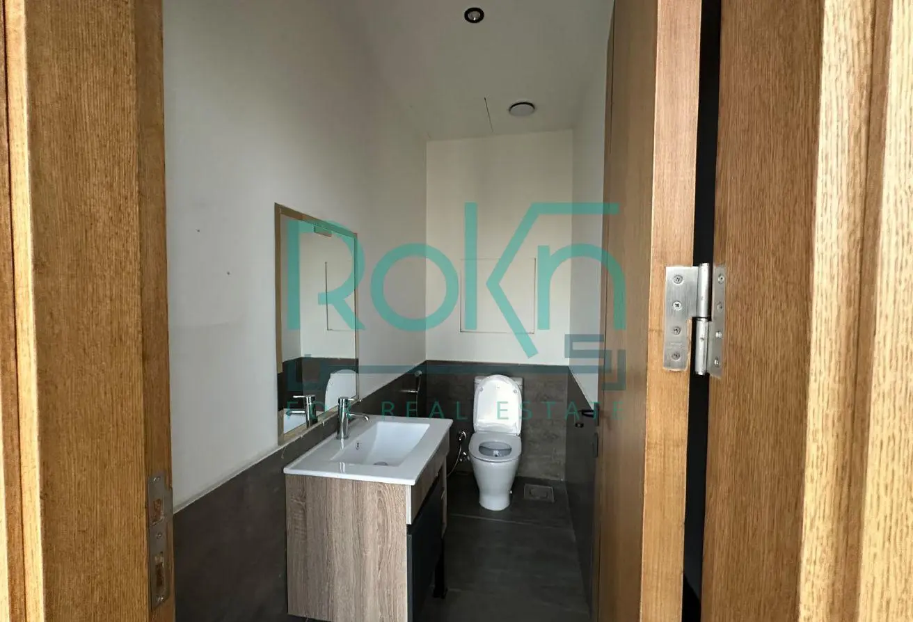 115715894 - Property Main Image