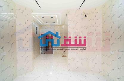 وحدة طبية - استوديو - 3 حمامات للبيع في ميدان الكورنيش - سبورتنج - حي شرق - الاسكندرية