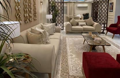 Apartment - 2 Bedrooms - 2 Bathrooms for rent in Mosadak St. - Dokki - Giza