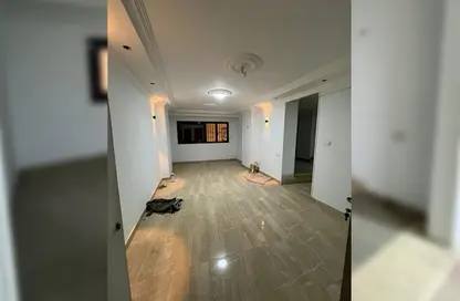 Apartment - 3 Bedrooms - 2 Bathrooms for rent in Gate 1 - Khofo - Hadayek El Ahram - Giza