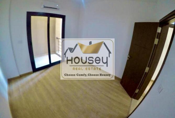83993407 - Property Main Image