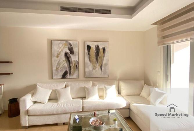 8403688 - Property Image 2