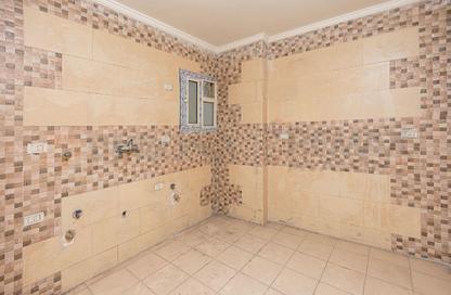 Apartment - 3 Bedrooms - 2 Bathrooms for sale in Laurent - Hay Sharq - Alexandria