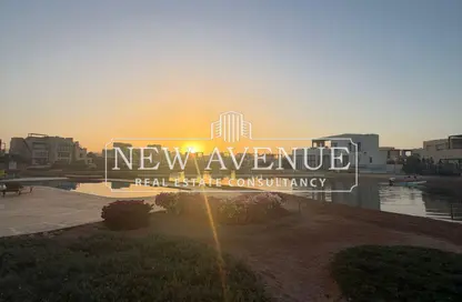 شقة - 2 غرف نوم - 3 حمامات للبيع في طويلة الجونة - الجونة - الغردقة - محافظة البحر الاحمر