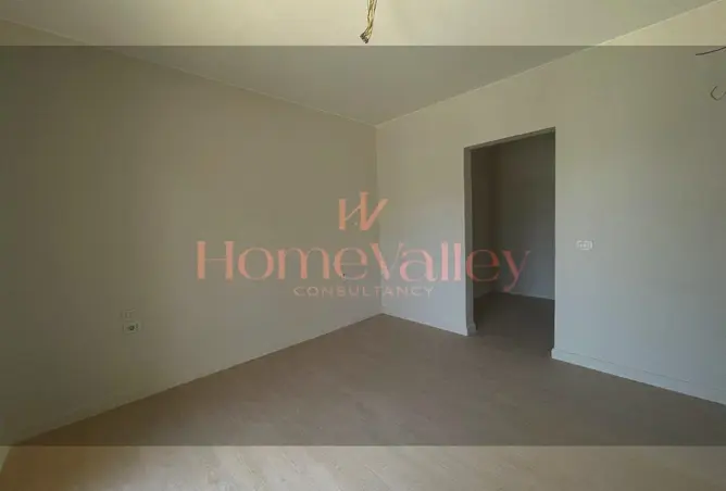 97725570 - Property Image 3
