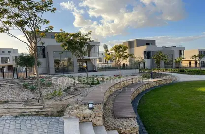 Townhouse - 3 Bedrooms - 4 Bathrooms for sale in Sodic East - 6th District - New Heliopolis - Cairo