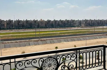 شقة - 3 غرف نوم - 2 حمامات للبيع في طريق الفيوم الصحراوى - مدينة 6 أكتوبر - الجيزة