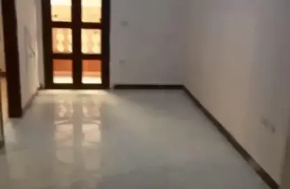 شقة - 3 غرف نوم - 2 حمامات للايجار في شارع محمد رحيم - الياسمين 3 - الياسمين - مدينة القاهرة الجديدة - القاهرة