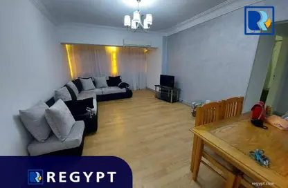 Apartment - 2 Bedrooms - 1 Bathroom for rent in Street 213 - Degla - Hay El Maadi - Cairo
