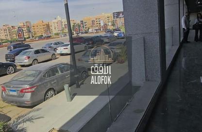 Clinic - 2 Bedrooms - 1 Bathroom for sale in V90 - North Teseen St. - The 5th Settlement - New Cairo City - Cairo