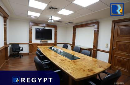 Office Space - Studio - 7+ Bathrooms for rent in Cornish El Nile St. - Maadi - Hay El Maadi - Cairo
