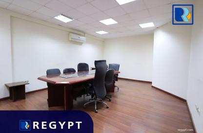Office Space - Studio - 7+ Bathrooms for rent in Cornish El Nile St. - Maadi - Hay El Maadi - Cairo