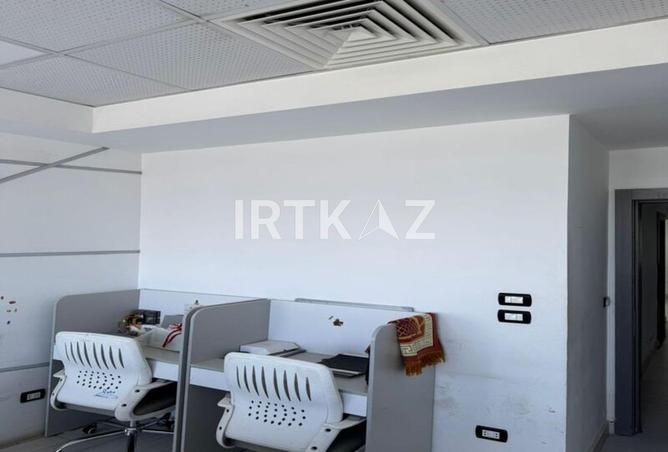 8594932 - Property Image 2