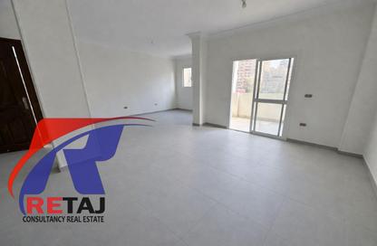 Apartment - 3 Bedrooms - 1 Bathroom for rent in Abbas Al Akkad St. - 1st Zone - Nasr City - Cairo