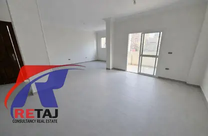 شقة - 3 غرف نوم - 1 حمام للايجار في شارع عباس العقاد - المنطقة الأولى - مدينة نصر - القاهرة