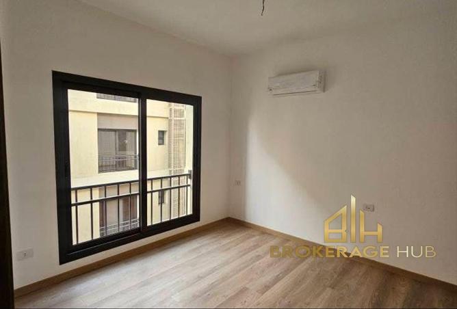 8617398 - Property Image 3