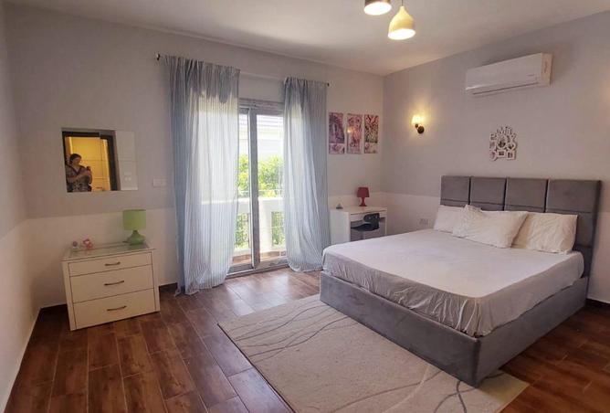 80253081 - Property Image 2