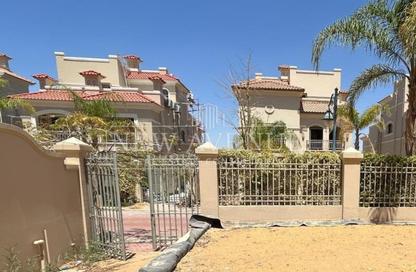 Villa - 3 Bedrooms - 4 Bathrooms for sale in Al Patio 5 East - El Patio - El Shorouk Compounds - Shorouk City - Cairo Villa - 3 Bedrooms - 4 Bathrooms for sale in Al Patio 5 East - El Patio - El Shorouk Compounds - Shorouk City - Cairo