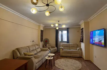 Apartment - 3 Bedrooms - 2 Bathrooms for sale in Sarayat El-Kattameya - El Katameya Compounds - El Katameya - New Cairo City - Cairo