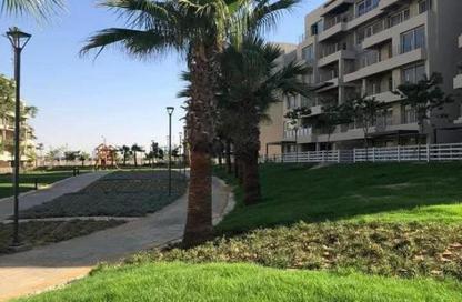 Apartment - 2 Bedrooms - 3 Bathrooms for sale in Capital Gardens   Palm Hills - Mostakbal City Compounds - Mostakbal City - Future City - Cairo