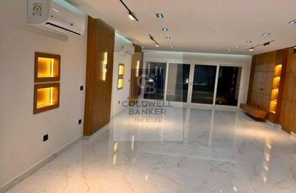 Villa - 4 - 5 for sale in Sodic East - 6th District - New Heliopolis - Cairo
