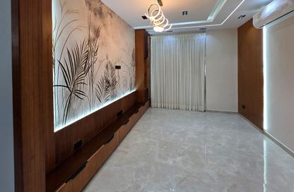 Apartment - 3 Bedrooms - 4 Bathrooms for rent in Lake View Residence - 5th Settlement Compounds - The 5th Settlement - New Cairo City - Cairo