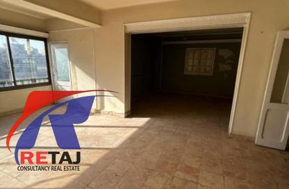 Apartment - 2 Bedrooms - 2 Bathrooms for sale in Zaker Hussein St. - Al Hadiqah Al Dawliyah - 7th District - Nasr City - Cairo