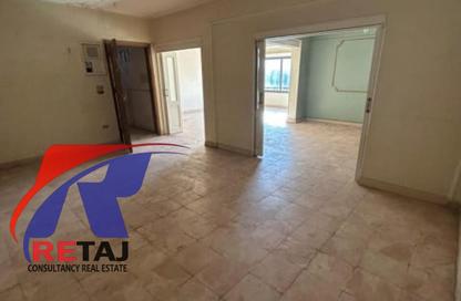 Apartment - 2 Bedrooms - 2 Bathrooms for sale in Zaker Hussein St. - Al Hadiqah Al Dawliyah - 7th District - Nasr City - Cairo