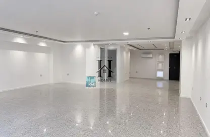 Office Space - Studio - 4 Bathrooms for rent in Al Nasr St. - Sheraton Al Matar - El Nozha - Cairo
