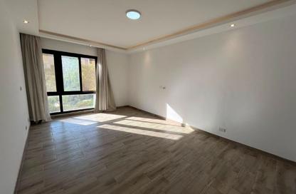Apartment - 2 - 3 for sale in Eastown - 5th Settlement Compounds - The 5th Settlement - New Cairo City - Cairo