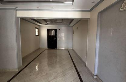 Apartment - 2 Bedrooms - 1 Bathroom for sale in Tabarak - Zahraa El Maadi - Hay El Maadi - Cairo