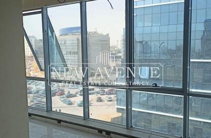 مساحات مكتبية - 2 غرف نوم - 1 حمام للايجار في مركز أعمال كيرنيل - شارع التسعين الشمالي - التجمع الخامس - مدينة القاهرة الجديدة - القاهرة