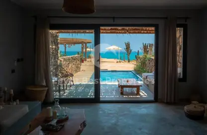 Villa - 4 Bedrooms - 4 Bathrooms for sale in Ramla Lakeside - Qesm Ad Dabaah - North Coast