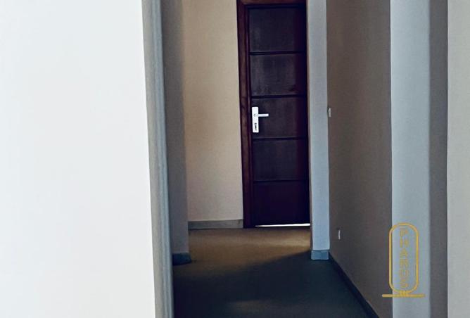 82090663 - Property Image 3