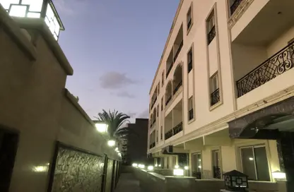 Chalet - 2 Bedrooms - 2 Bathrooms for sale in Sidi Kerir - Qesm Borg El Arab - North Coast