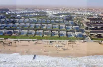 Chalet - 2 Bedrooms - 2 Bathrooms for sale in Fouka Bay - Ras Al Hekma - North Coast
