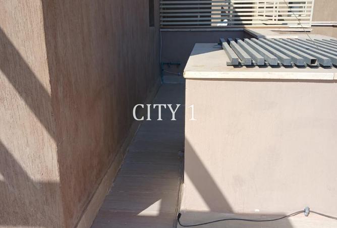 99404299 - Property Image 2