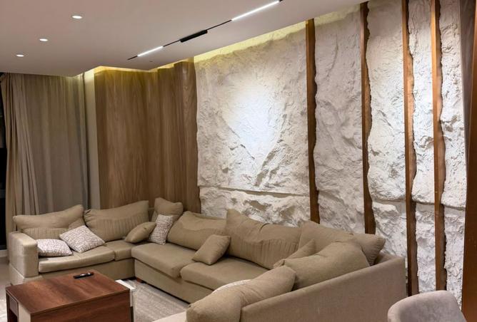 96862525 - Property Main Image