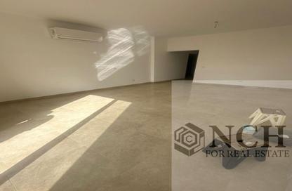 Apartment - 3 Bedrooms - 3 Bathrooms for sale in Moon Residences - Fifth Square - The 5th Settlement - New Cairo City - Cairo