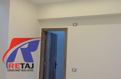 Apartment - Studio - 2 Bathrooms for sale in Mohamed Naguib Axis - Abou El Houl - New Cairo City - Cairo