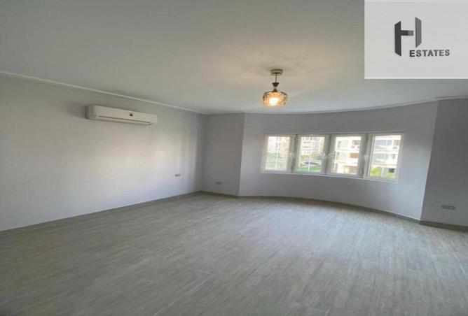 99398716 - Property Image 3