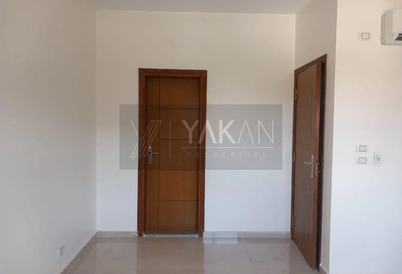 120615155 - Property Main Image