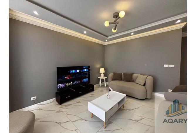 69832317 - Property Image 2