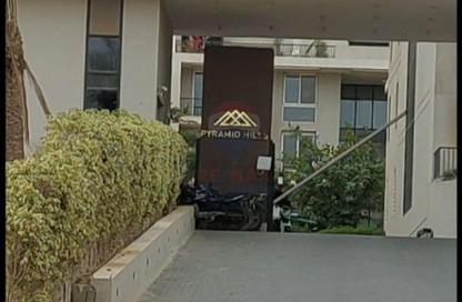 Townhouse - 5 Bedrooms - 4 Bathrooms for sale in Pyramids Hills - Cairo Alexandria Desert Road - 6 October City - Giza