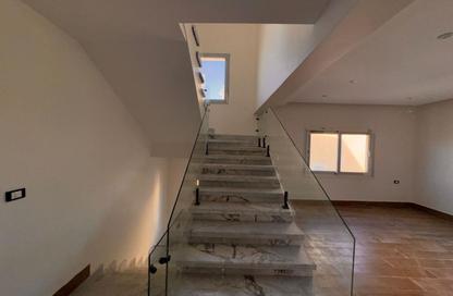 Villa - 6 - 6 for sale in Mivida - 5th Settlement Compounds - The 5th Settlement - New Cairo City - Cairo